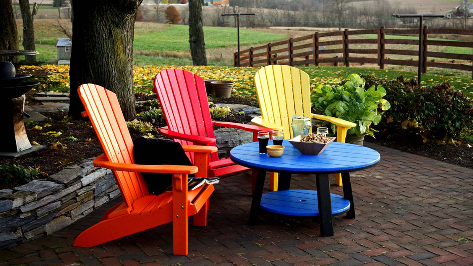 What is Poly Outdoor Furniture Phat Tommy